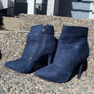 “Dance” Chic by Lady Couture, Blue, Size 38